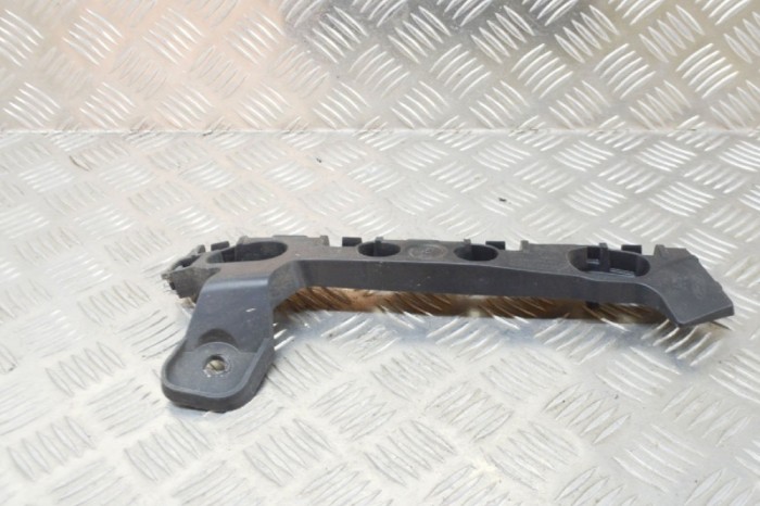 Suport bara de protecție dreapta spate FORD FIESTA VII 2019 OEM: H1BB-17A682-A1 11626688