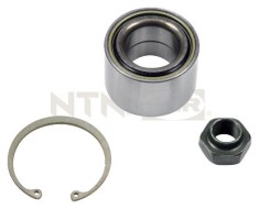 SNR R153.35 Set rulment roata