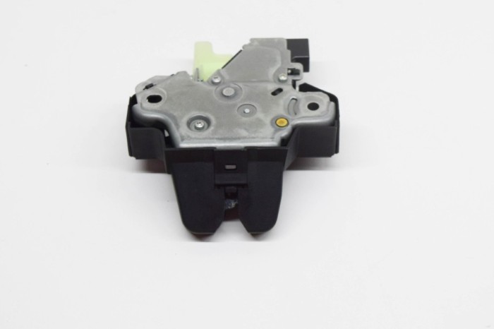 &Icirc;ncuietoare haion TESLA MODEL 3 2018 OEM: 1092308-00-D 11422032
