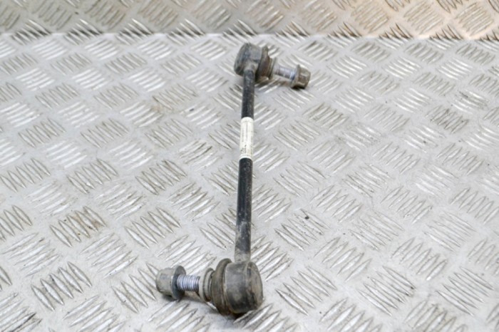 Bieleta stabilizatoare dreapta față TESLA MODEL 3 2018 OEM: 1044396-00-D 14891927
