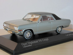 Macheta Opel Diplomat V8 Coupe Minichamps 1:43 foto