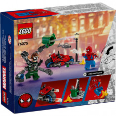 LEGO Marvel Super Heroes - Urmarire pe motocicleta - Omul Paianjen vs Doc Ock (76275) | LEGO