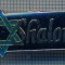AX 978 INSIGNA -SHALOM !- EBRAICA- FORMA DE SALUT, PACE... -PENTRU COLECTIONARI