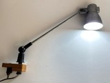 Lampa industriala pentru banc de lucru, model modular (reglabil), produsa la ELBA Timisoara, functionala