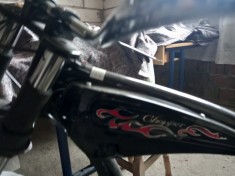 Bicicleta Schwinn Stingray Chopper foto