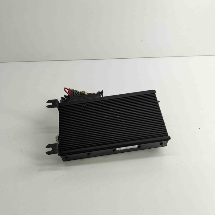 Amplificator de sunet SAAB 9-5 YS3E 2008 OEM: 12768601
