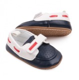 Cumpara ieftin Pantofiori bleumarine cu alb de ocazie pentru baietei (Marime Disponibila: 6-9