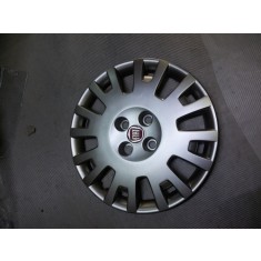 Capace roti pe 15 Fiat Albea ,Punto,Stilo,Grande Punto cu prindere in prezoane