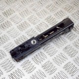 Reglaj &icirc;nălțime centura dreapta față VW PASSAT B7 362 2012 OEM: 1T0857819B 13572534