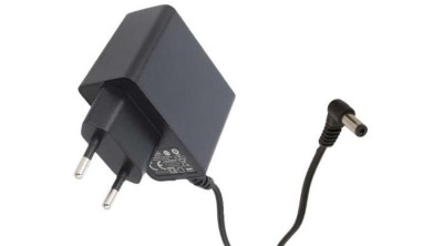 T&amp;aacute;pegys&amp;eacute;g POS POSC09100A-CNL, POSC09100A-CNL 9V/1A/9W, adapter czarny, gniazdo AC:CEE 7/16. wtyk 2,1x5,5mm katowy (-), odwr&amp;oacute;con... foto