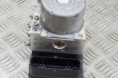 Pompa ABS BMW i3 I01 2017 OEM: 6885428,285155-92373,100917-65823,100625-36891,6885427 18795611 foto