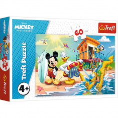Puzzle Trefl - Disney Mickey and Friends, Distractie pe plaja, 60 piese foto