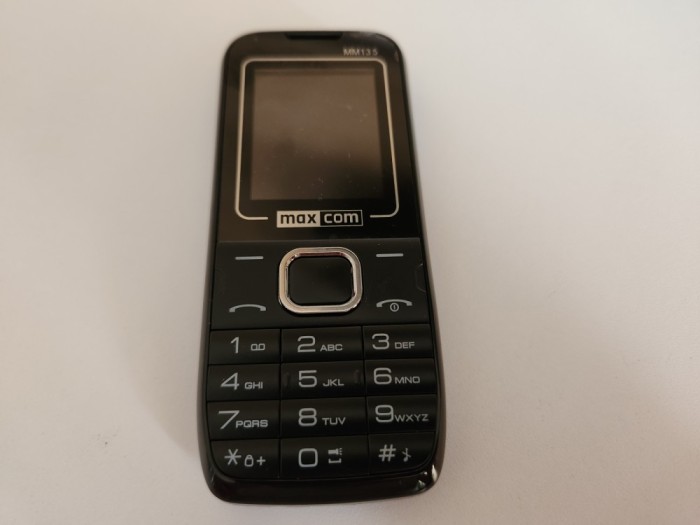 Telefon mobil Maxcom MM135 dual sim negru nou