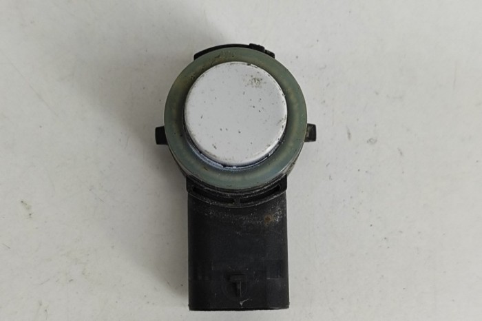 Senzor de parcare spate VW PASSAT B8 3G2 2019 OEM: 5Q0919275B 24618002
