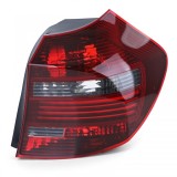 Lumina spate LED fumurie neagra dreapta TYC potrivita pentru BMW E81 E87 Performance AutoTuning