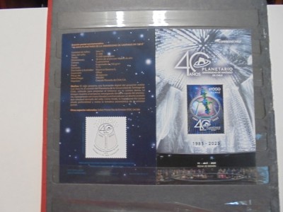Reclama dubla la planetariu si timbru 2025 din CHILE cu ocazia implinirii a 40 de ani de la infintarea planetariului - in centru explicatii - foto