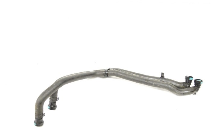 Furtun de lichid de răcire JAGUAR F-PACE X761 2016 OEM: GX73-18C266-AD 11668540