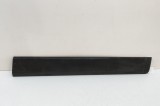 Bandou inferior ușă dreapta față CHEVROLET CAPTIVA C100, C140 2007 OEM: 96439708 | 31869658