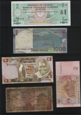 Set 5 bancnote de prin lume adunate (cele din imagini) #54 foto