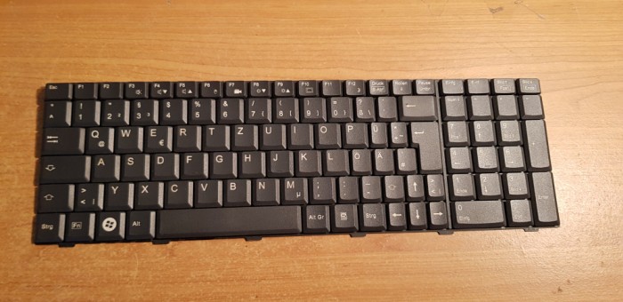 Tastatura Laptop Fujitsu Amilo XI2528 MP-032360033472 #40664