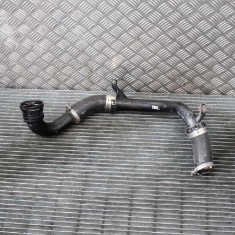 Furtun intercooler dreapta LAND ROVER RANGE ROVER EVOQUE L538 2015 OEM: GJ32-6C782HJ32-6C646GJ32-6C715GJ326C715AA | 3922908