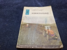 MANUAL AGROFITOTEHNIE ANUL I 1970 foto