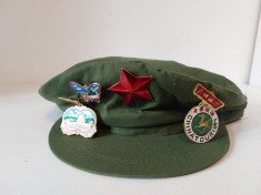 Bereta sapca chinezeasca stil militar / partidul comunist China, cu insigne metalice Steaua rosie comunista si China Tourism