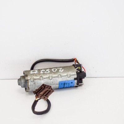 Motor de control scaun st&amp;acirc;nga față MERCEDES-BENZ S W220 2001 OEM: A22082015420130002479 2975257 foto