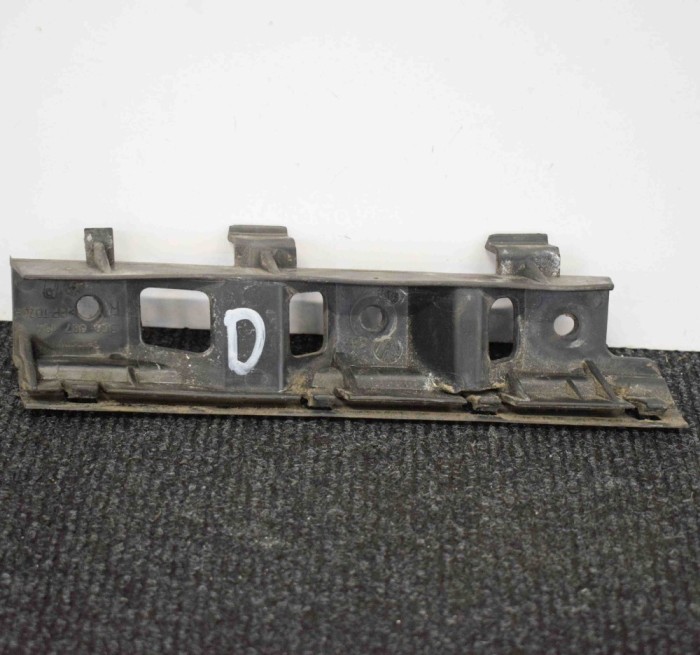 Suport bara de protecție dreapta față VW PASSAT B6 3C2 2007 OEM: 3C0807184 3617718