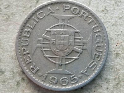 MOZAMBIC-2.50 ESCUDOS 1965 foto