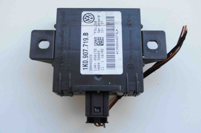 Alt modul de control VW GOLF V 1K1 2005 OEM: 1K0.907.719.B28002223 1679221