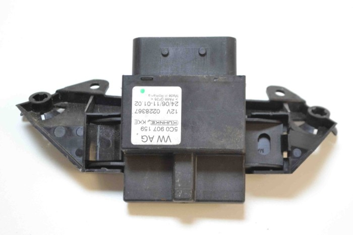 Alt modul de control VW BEETLE Cabrio 5C7, 5C8 2012 OEM: 5C0907159 2302276