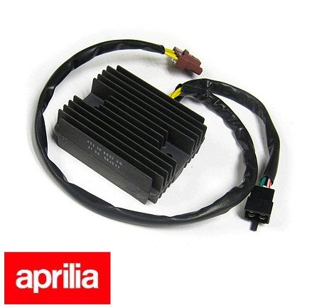 Régulateur De Tension (alternateur) D'occasion Pour Aprilia/ Piaggio - Réf. V734100178