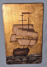 Aplica gen tablou din lemn arta decorativa - vapor navigand pe mare - produs fabricat in Romania de Coop. Mestesugareasca Delta din Tulcea, anii 1970
