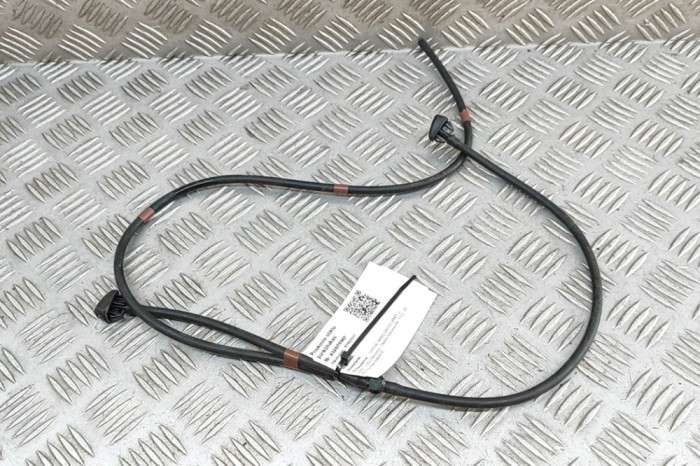 Duza stropitor parbriz TOYOTA YARIS CROSS MXP_ 2023 OEM: 85381-52430,90069-16009 | 32075907