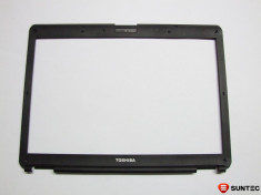 Rama capac LCD Toshiba Satellite L300 V000130010 foto