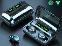 Căști Wireless TWS High-Tech cu Power Bank Integrat și Display Digital LED