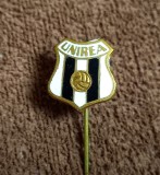Insigna fotbal - &quot;UNIREA&quot; ALBA IULIA (varianta 1)