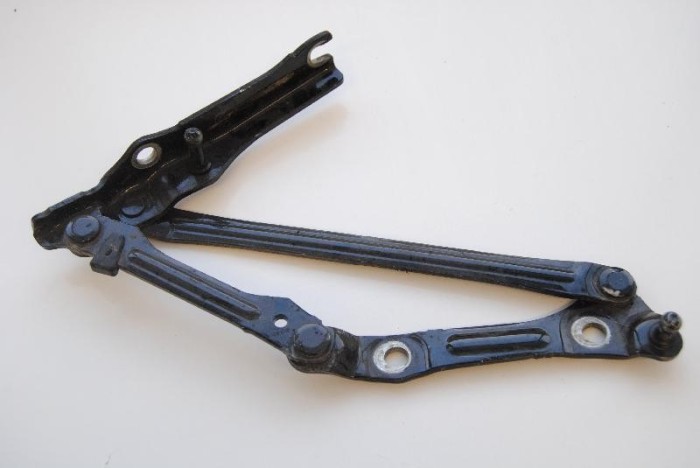 Balama capota dreapta față LEXUS GS III GRS19_, UZS19_, URS19_ 2008 OEM: NER 1748151