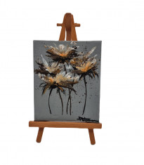 Pictura pe panza si sevalet din lemn, Flori pe fond gri, 10 x 12 cm foto