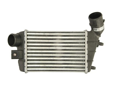 Radiator intercooler Alfa Romeo 147 (937), Gt (937) foto