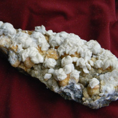 Specimen minerale - FLOROCALCIT BICOLOR IN FRUNZA (BB3)