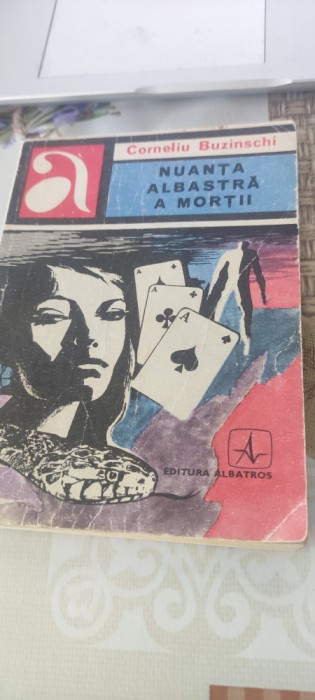 Nuanta albastra a mortii