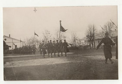 Depunerea Jurăm&amp;acirc;ntului Cazarma Reg. 11 Roșiori Cernăuți, 1933 foto