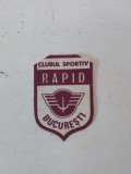 Emblema fotbal Club Sportiv RAPID Bucuresti, ecuson cu sigla, RSR anii 80, colectie