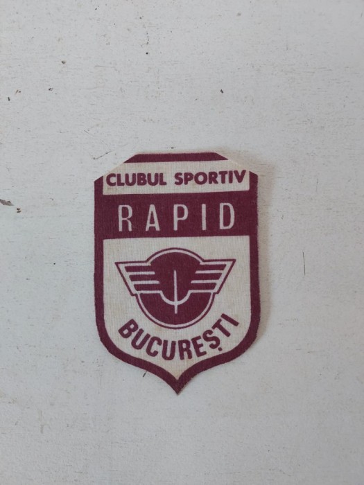 Emblema fotbal Club Sportiv RAPID Bucuresti, ecuson cu sigla, RSR anii 80, colectie