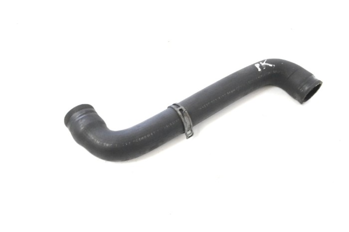 Furtun radiator răcire st&acirc;nga MERCEDES-BENZ VIANO W639 2009 OEM: A6395014392 11349372
