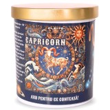 Lum&acirc;nare Zodia Capricorn &ndash; Parfum Floral Elegant - Ceara Soia si Cocos, 220 g