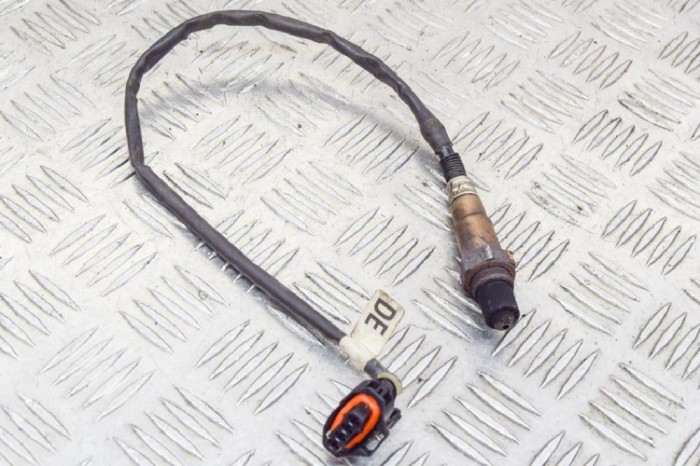Sonda lambda OPEL ZAFIRA TOURER C P12 2012 OEM: 55562205,0258010067 11657267