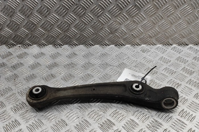 Braț drept dreapta față AUDI A6 4G2, C7, 4GC 2017 OEM: 8K0407156C 30472508